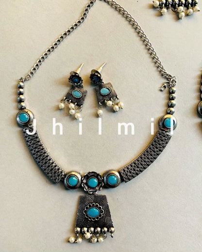 Beautiful oxidized stone necklace set