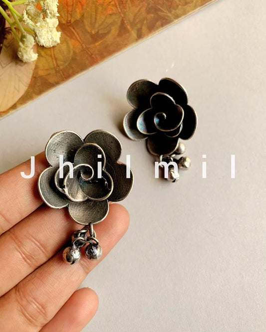 Antique flower studs embellished with ghungroo
