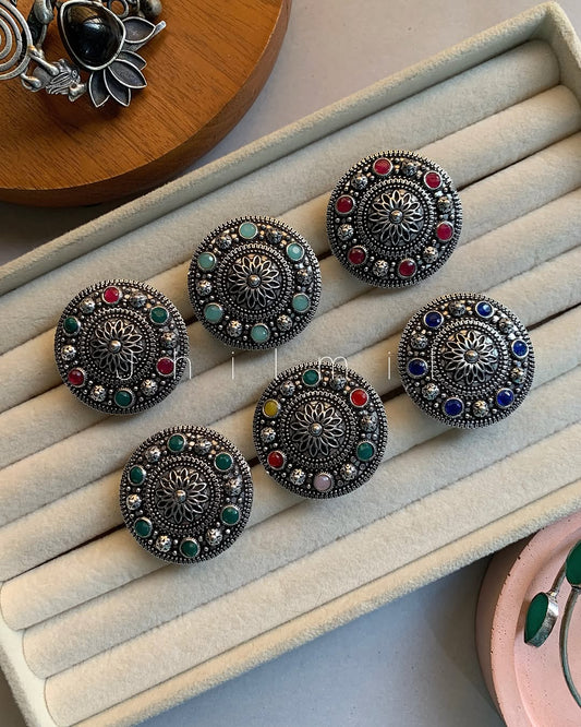 Stone Embed Round rings 
