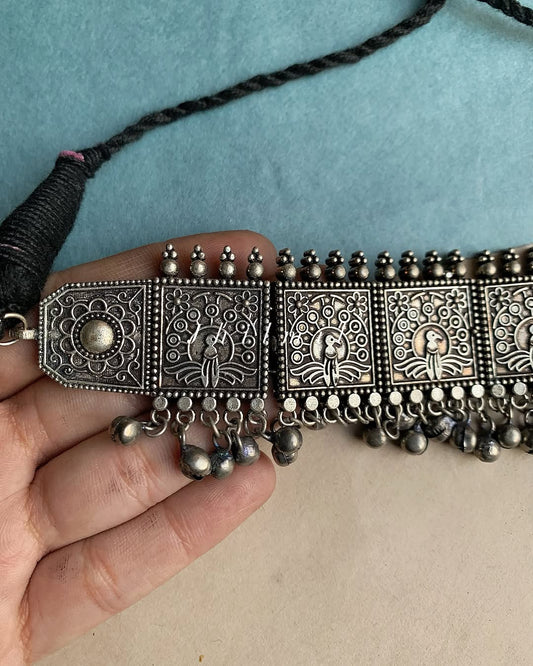 Premium Quality Bird Motif ghungroo choker