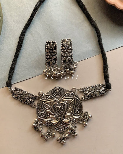  Swan Choker set - Design C