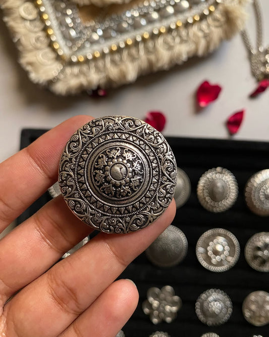 Oxidized Ring 008