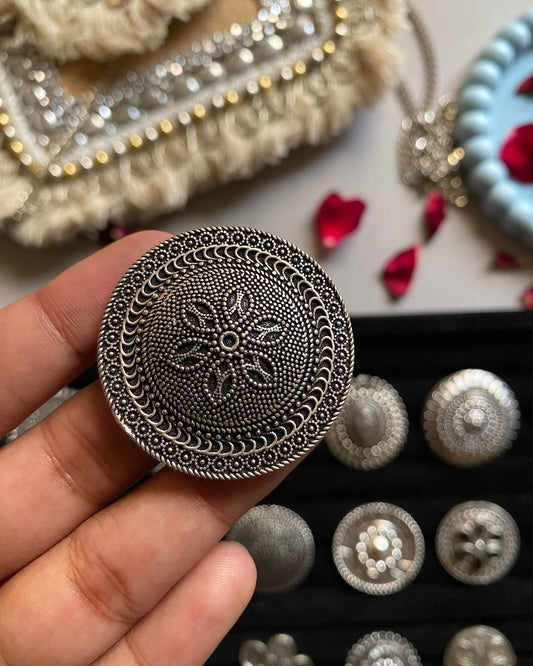 Oxidized Ring 009