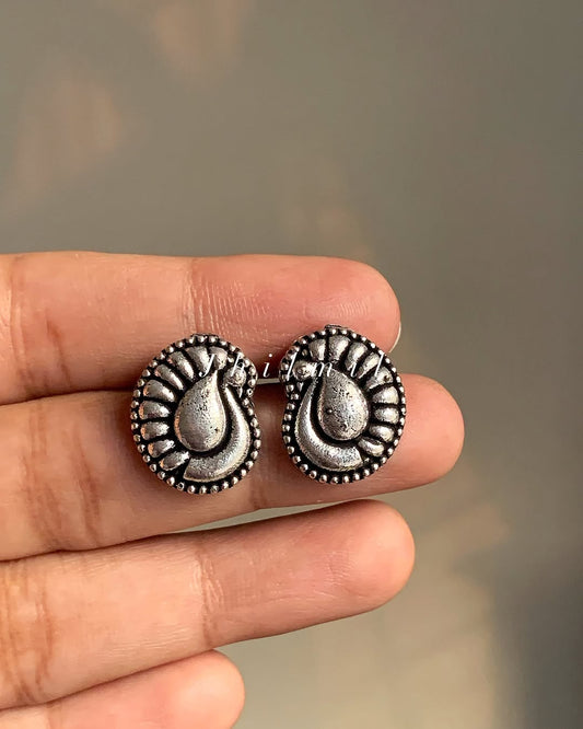 Mor Mini Studs