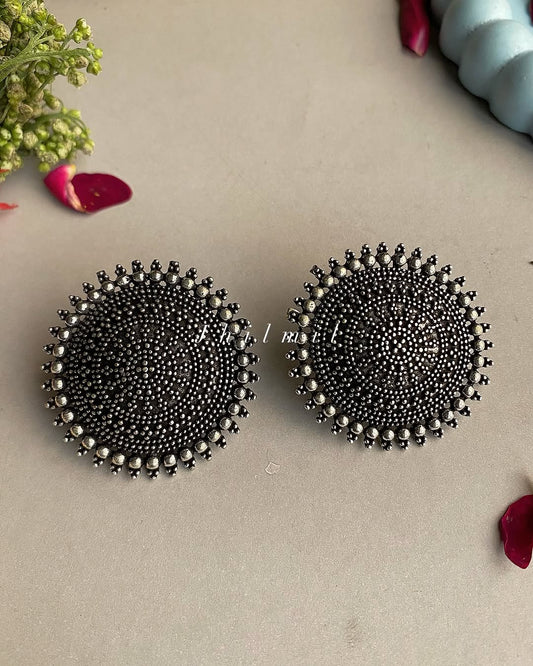 Oxidized Studs - Design C