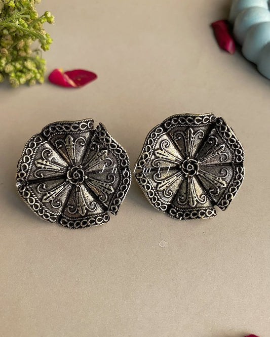 Oxidized Studs - Design B