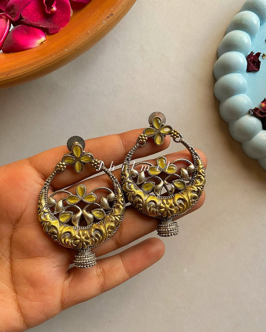 Dual Tone Warda Earrings