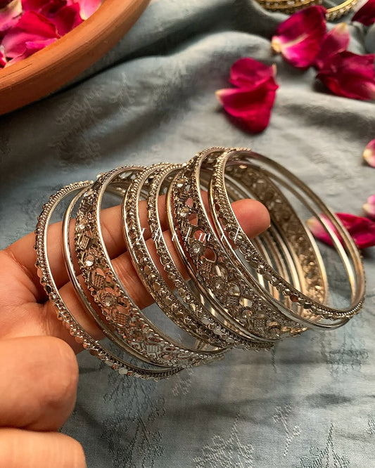 Umrao Jaan Bangle Set Single