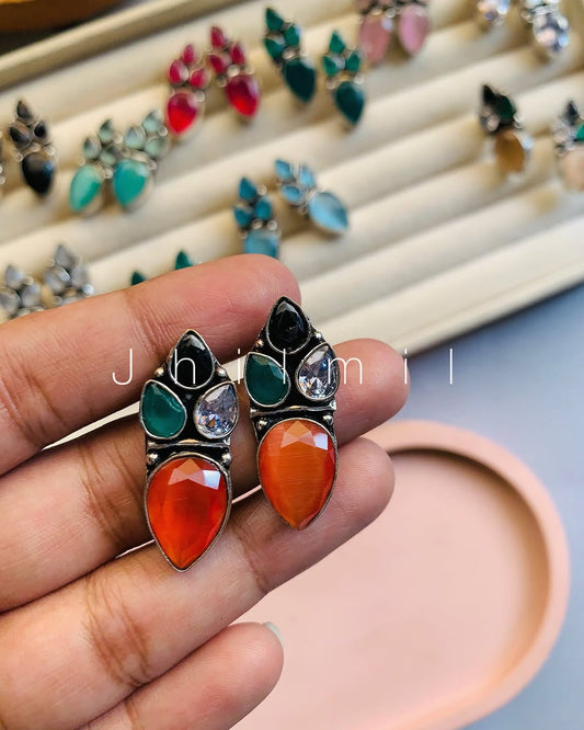 Mini Petal Ear candy