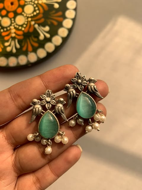 Tota Ear candy