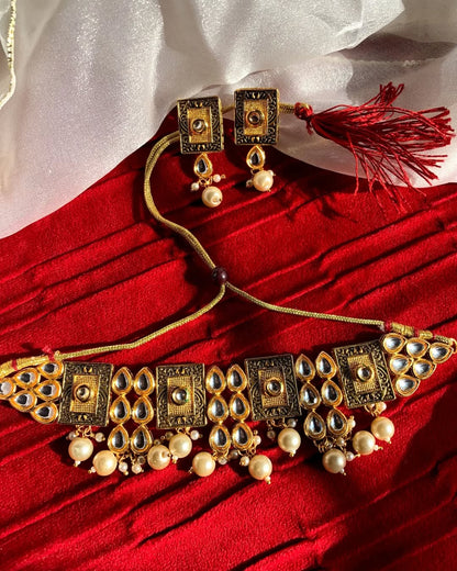 Kundan Festive Set