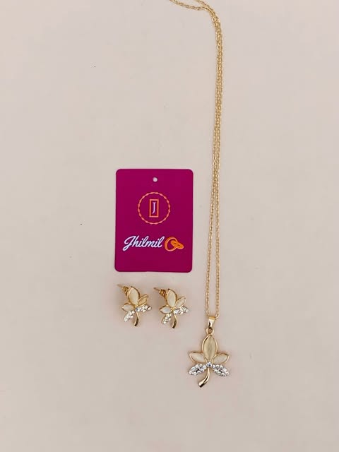 Zircon Pendant - 2