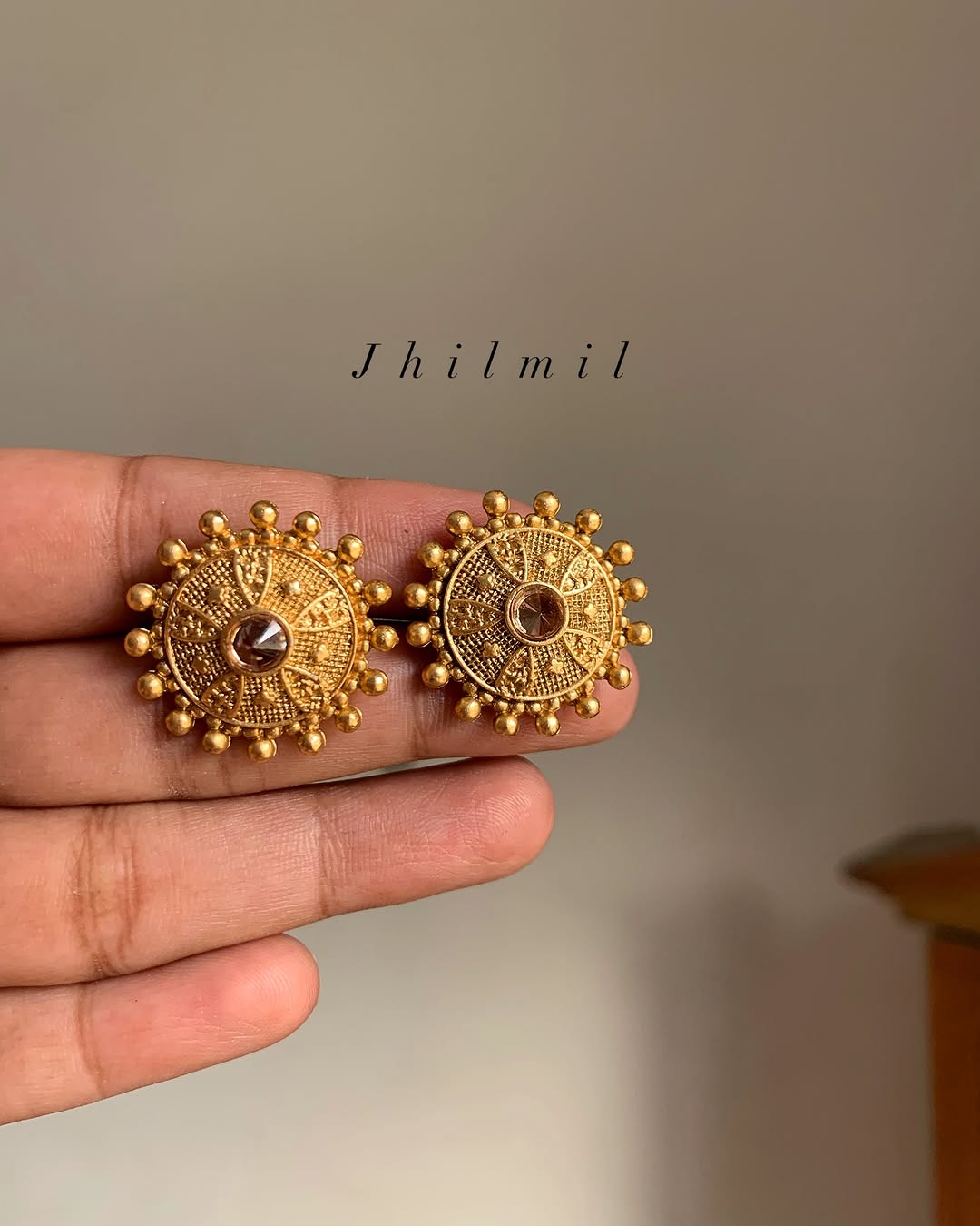 Rajwari Moti Studs