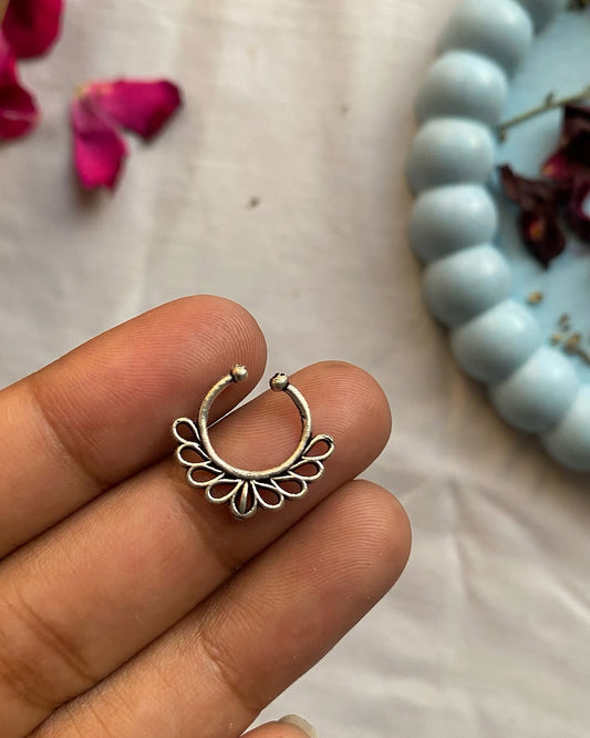 Septum Ring - Design 9