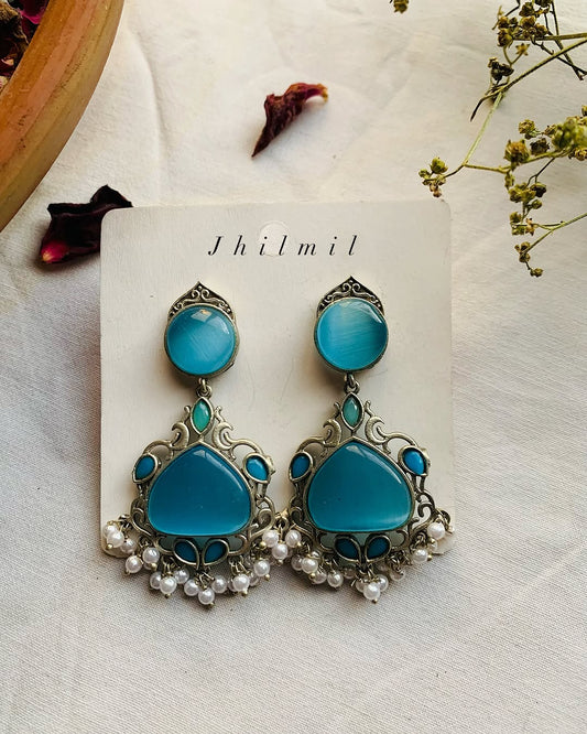 Moonlight Ear candy