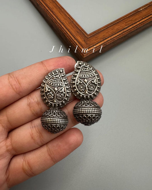 Taranum Studs