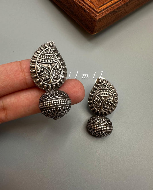 Taranum Studs