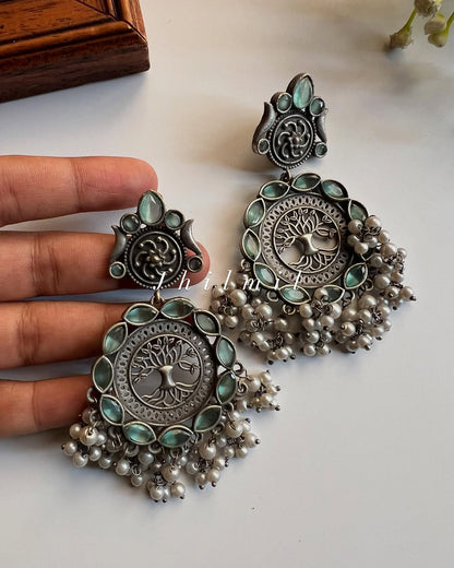 Tree Motif Ear Candy